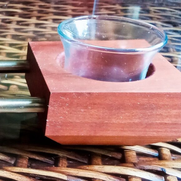 1-of-a-kind Finely Crafted Handsome Handmade Cherry Wood & Brass Tealight Holder - Picture 5 of 9